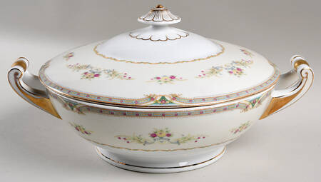 Charline Round Covered Vegetable