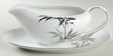 Eternally Yours Gravy Boat & Underplate/Relish
