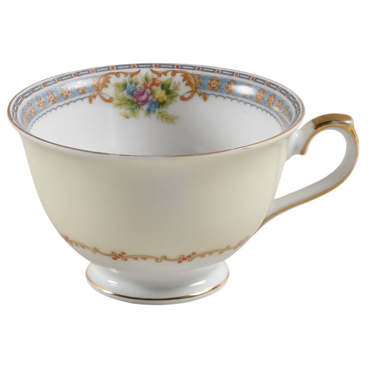 IMP1 Footed Cup