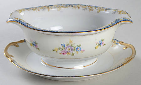 IMP27 Gravy Boat with Attached Underplate by Imperial (Japan)