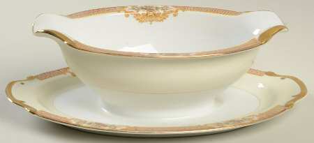 IMP5 Gravy Boat with Attached Underplate by Imperial (Japan)