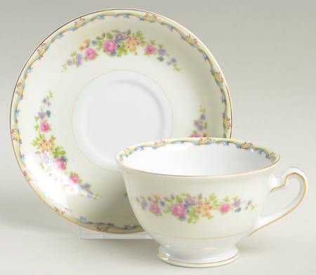 IMP8 Footed Cup & Saucer Set