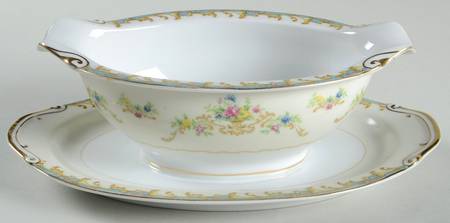 Jacqueline (Blue Edge) Gravy Boat with Attached Underplate