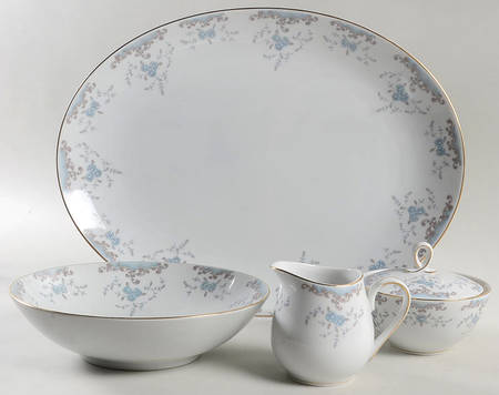 Seville 5 Piece Hostess Set