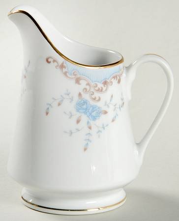 Seville Creamer