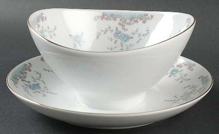 Seville Round Gravy Boat/Attached Underplate