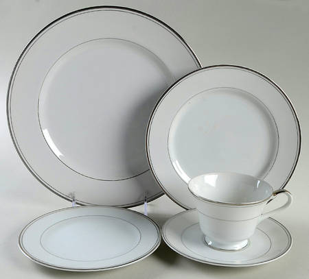 Sincerity 5 Piece Place Setting