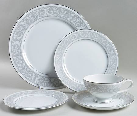 Whitney 5 Piece Place Setting