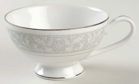 Whitney Footed Cup