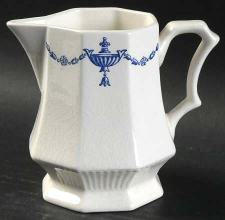 Ash Lawn Creamer