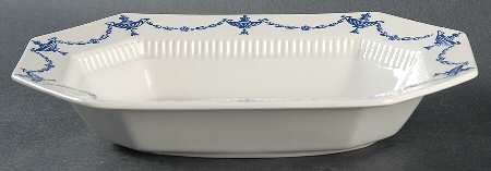 Ash Lawn 9" Oval Vegetable Bowl