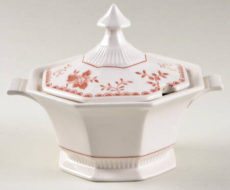 Bittersweet Sauce Boat & Lid