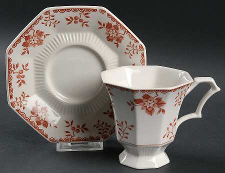 Bittersweet Footed Cup & Saucer Set