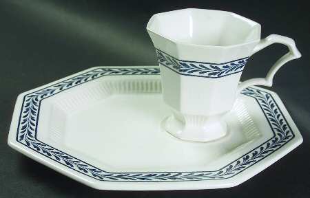 Blue Tulip Snack Plate & Cup Set