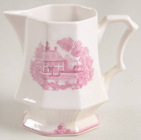 Carriage House Creamer