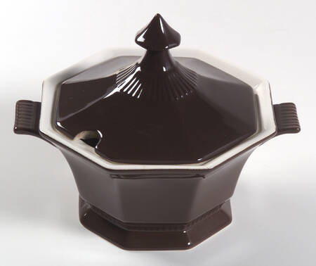 Cane Brown Sauce Boat & Lid