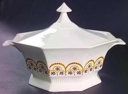 Hickory 1.5 Qt Round Covered Casserole