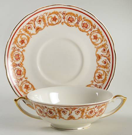 IND4 Footed Cream Soup Bowl & Saucer Set