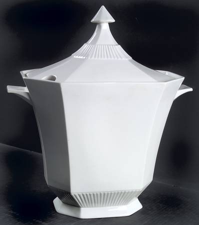 Independence White Tureen &  Lid