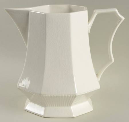 Independence White 72 Oz Pitcher
