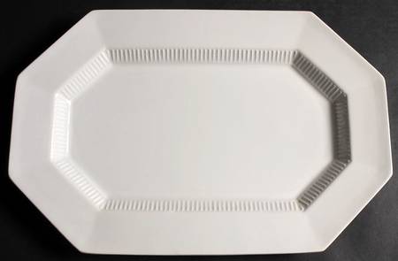 Independence White 15" Oval Serving Platter