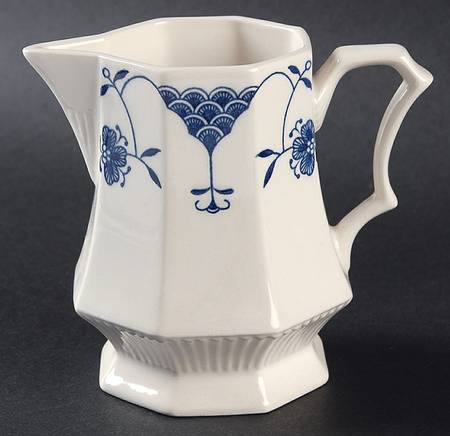 Martha's Vineyard Creamer