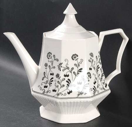 Millbrook Teapot & Lid