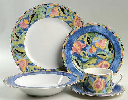 Fantasia 40 Piece Estate Set