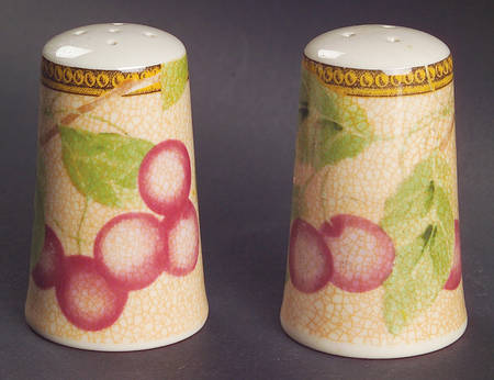 Newbury Salt & Pepper Set