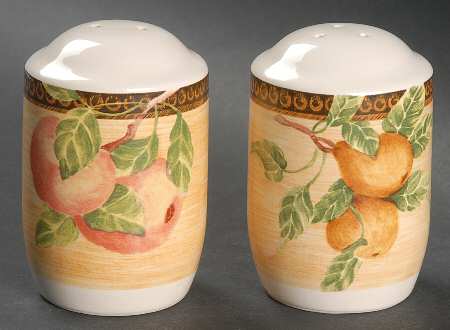 Newbury Salt & Pepper Set