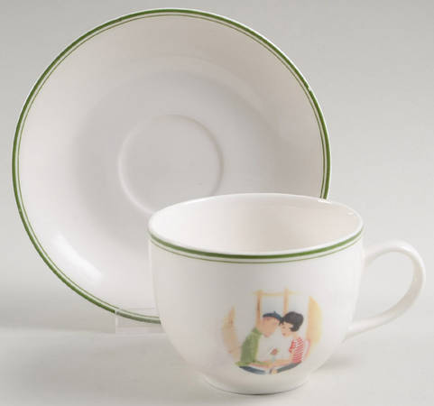 Amour Flat Cup & Saucer Set
