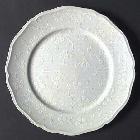 Antique Lace Dinner Plate