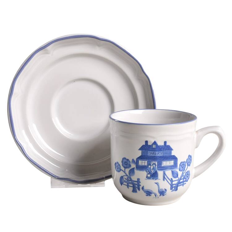 Apple Pie Flat Cup & Saucer Set