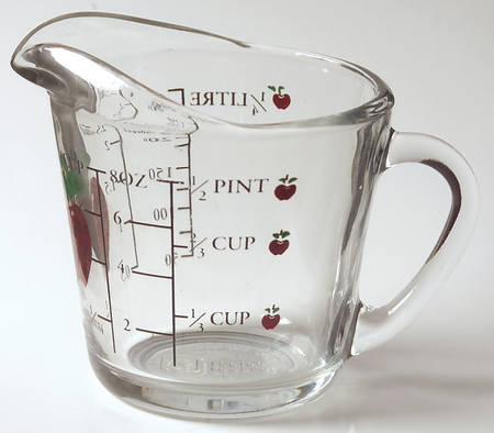 Applejack Glassware Measuring Cup