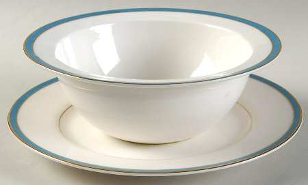 Aristocrat Parrot Blue Gravy Boat with Attached Underplate