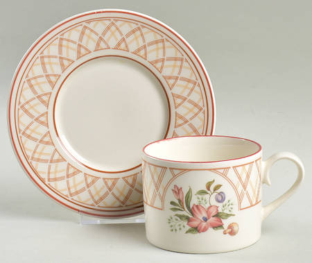 Breadbasket Flat Cup & Saucer Set