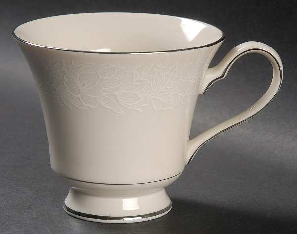 Bridal Veil Footed Cup
