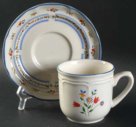 Calico Flat Cup & Saucer Set