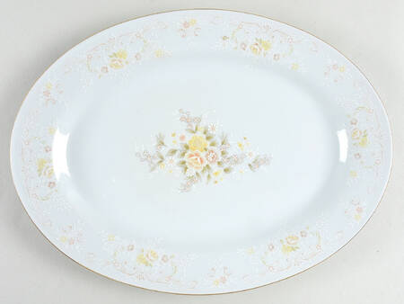 Camelia 14" Oval Serving Platter by International