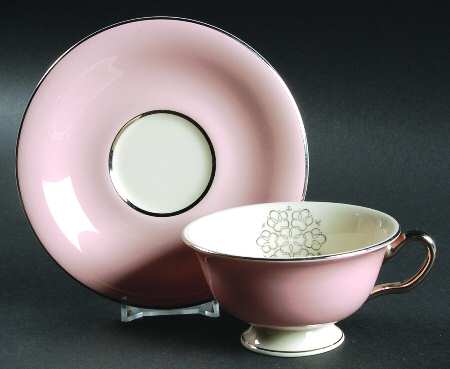 Candlelite Footed Cup & Saucer Set