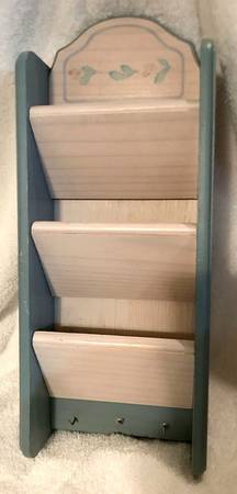 Capri Wood Letter Rack