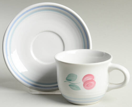 Casabella Flat Cup & Saucer Set