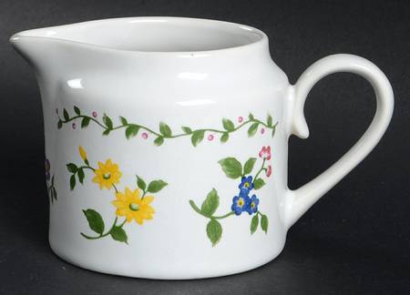 Chateau Creamer