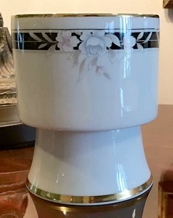 Chelsea 4" Pillar Candleholder