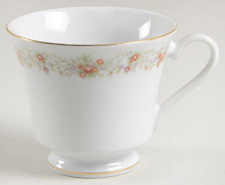 Claridge Footed Cup