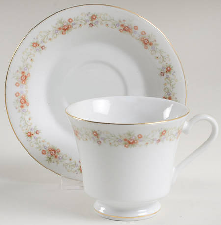 Claridge Footed Cup & Saucer Set
