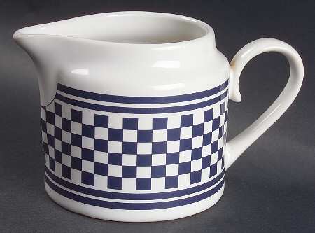 Classic Checks Blue Creamer
