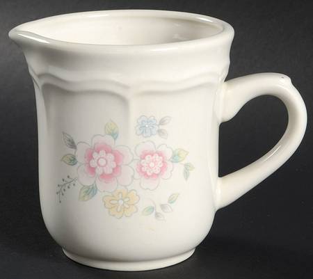 Delightful Creamer