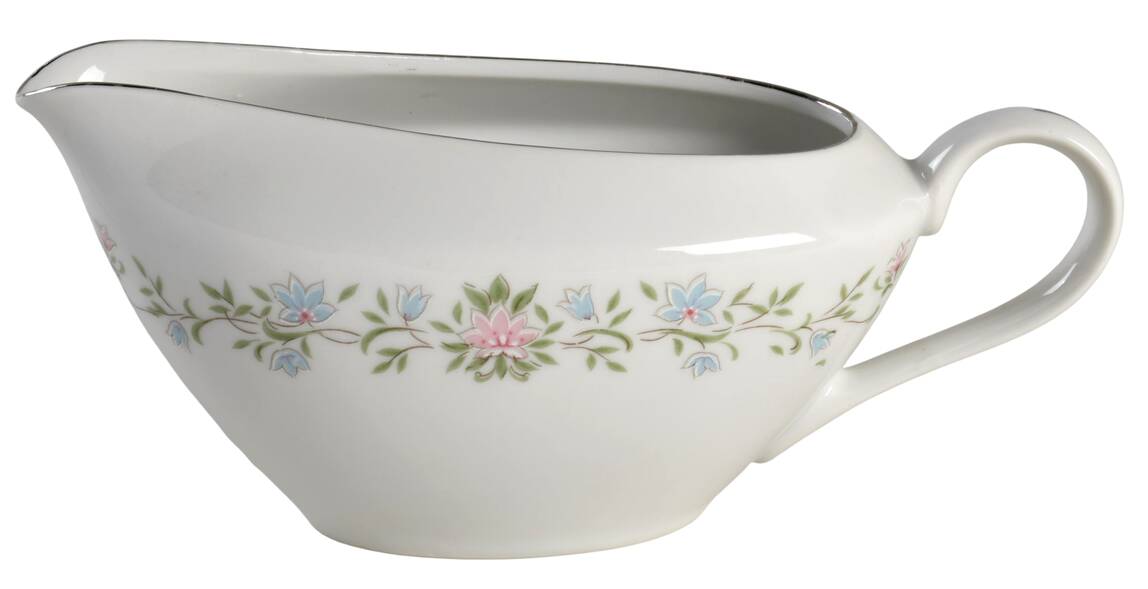 Eileen Gravy Boat