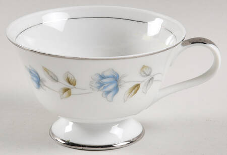 Elegant Lady Footed Cup